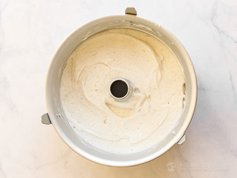 Fluffy Keto Angel Food Cake